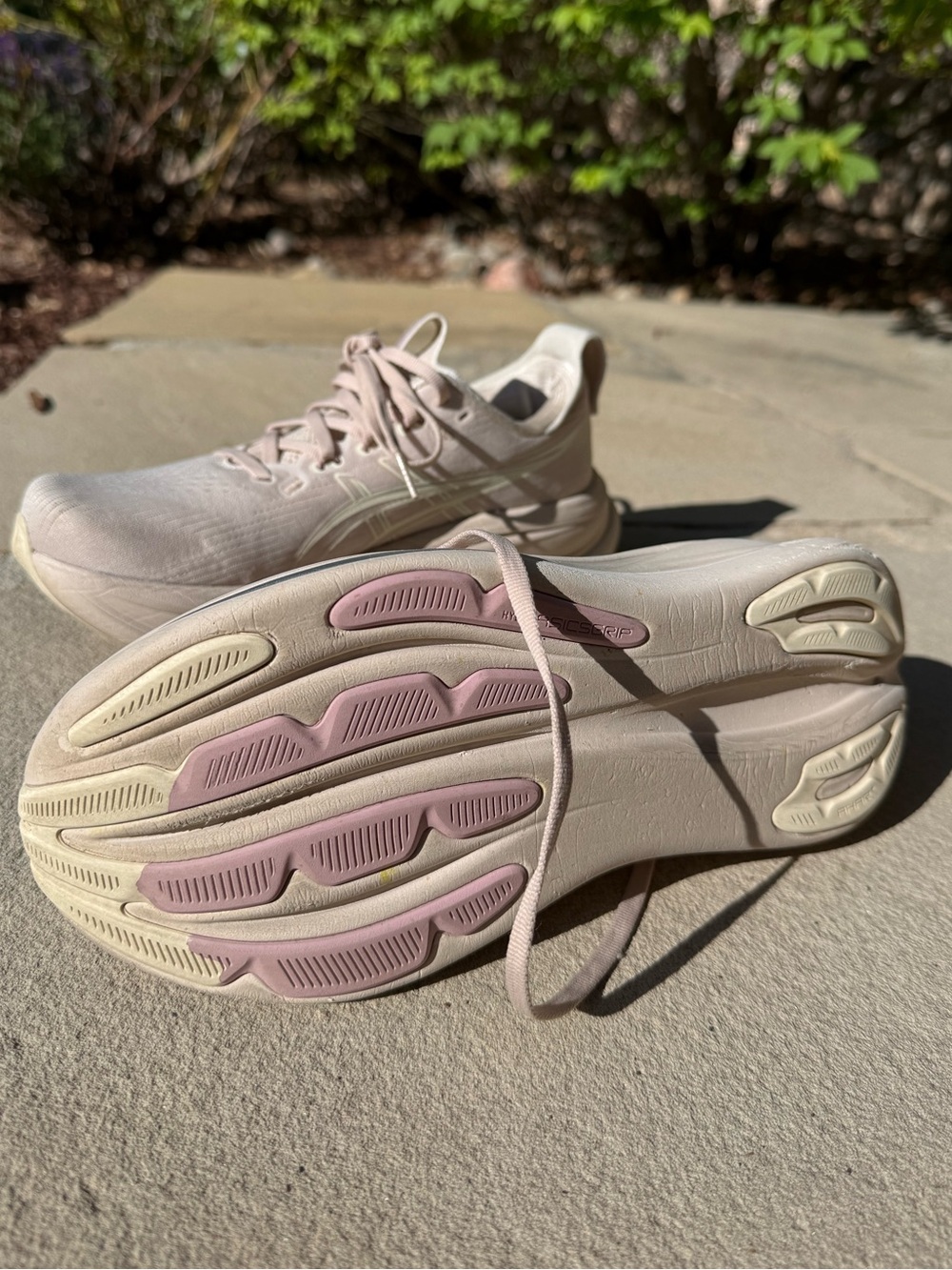 NWOT Women’s ASICS Gel Nimbus Sneakers, 7.5, Mineral Beige - Picture 2 of 4